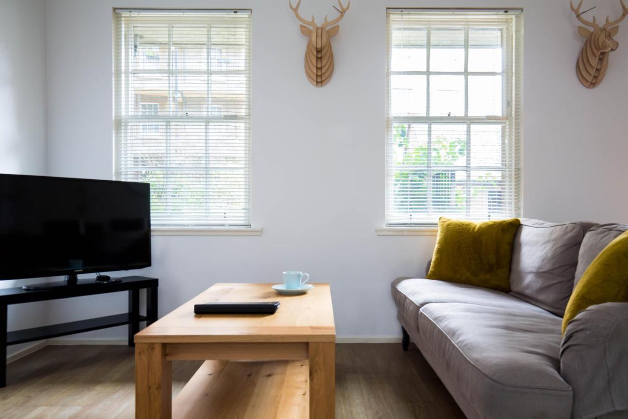 Modern Grassmarket Apartment Edinburgh Eksteriør bilde