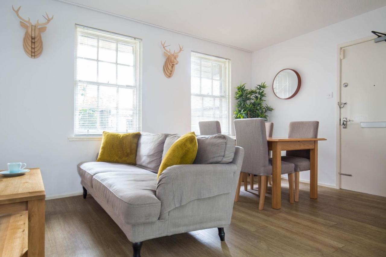 Modern Grassmarket Apartment Edinburgh Eksteriør bilde